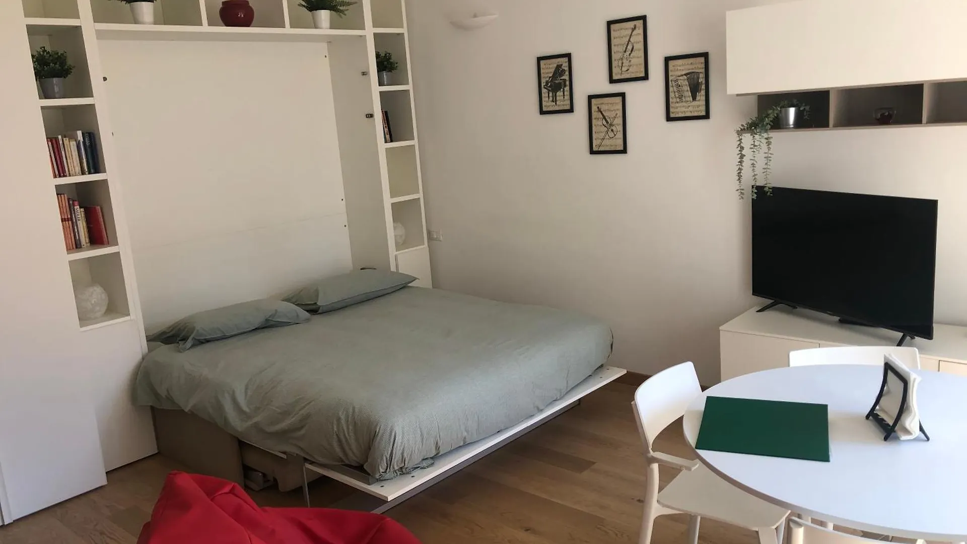 Music House - Carozzi Apartments 米兰