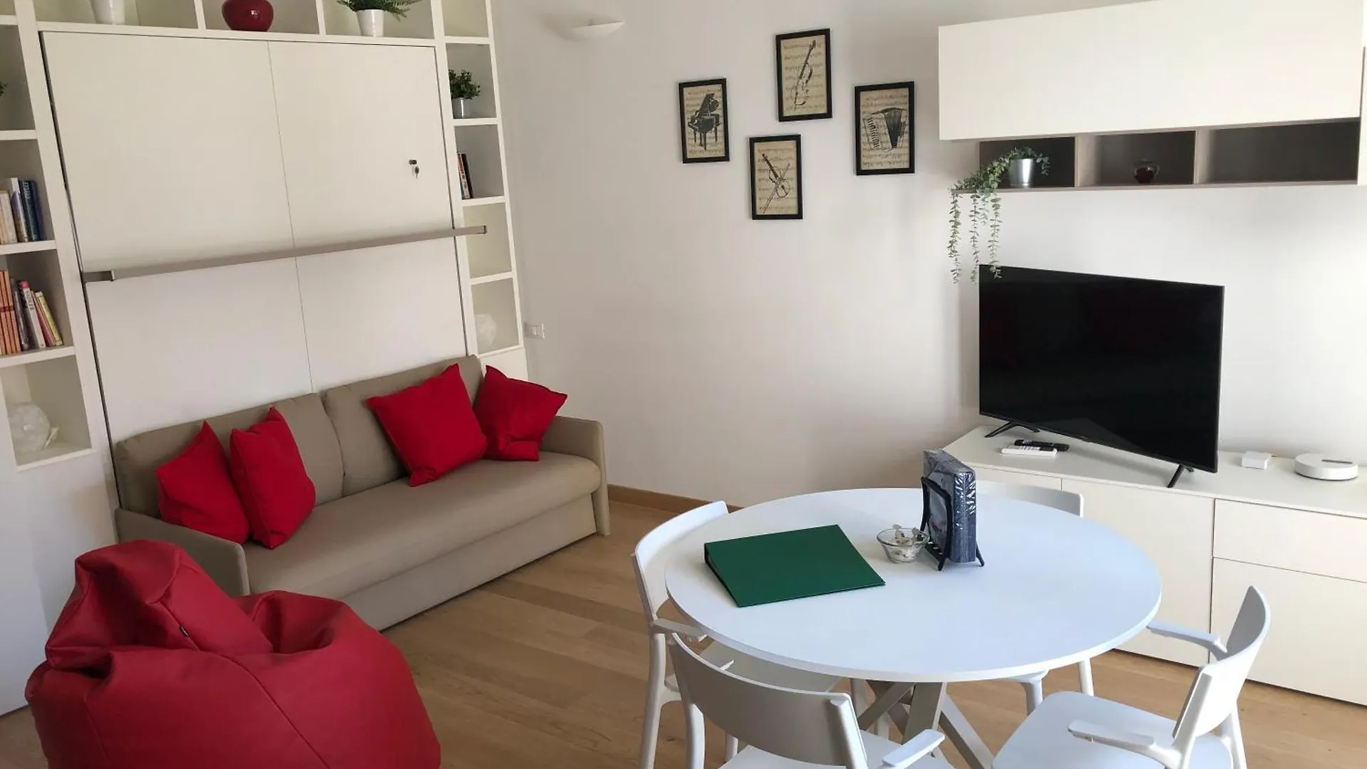 Music House - Carozzi Apartments Milan