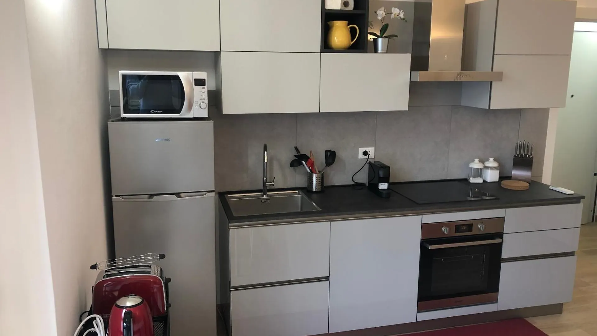 Music House - Carozzi Apartments Μιλάνο Ιταλία